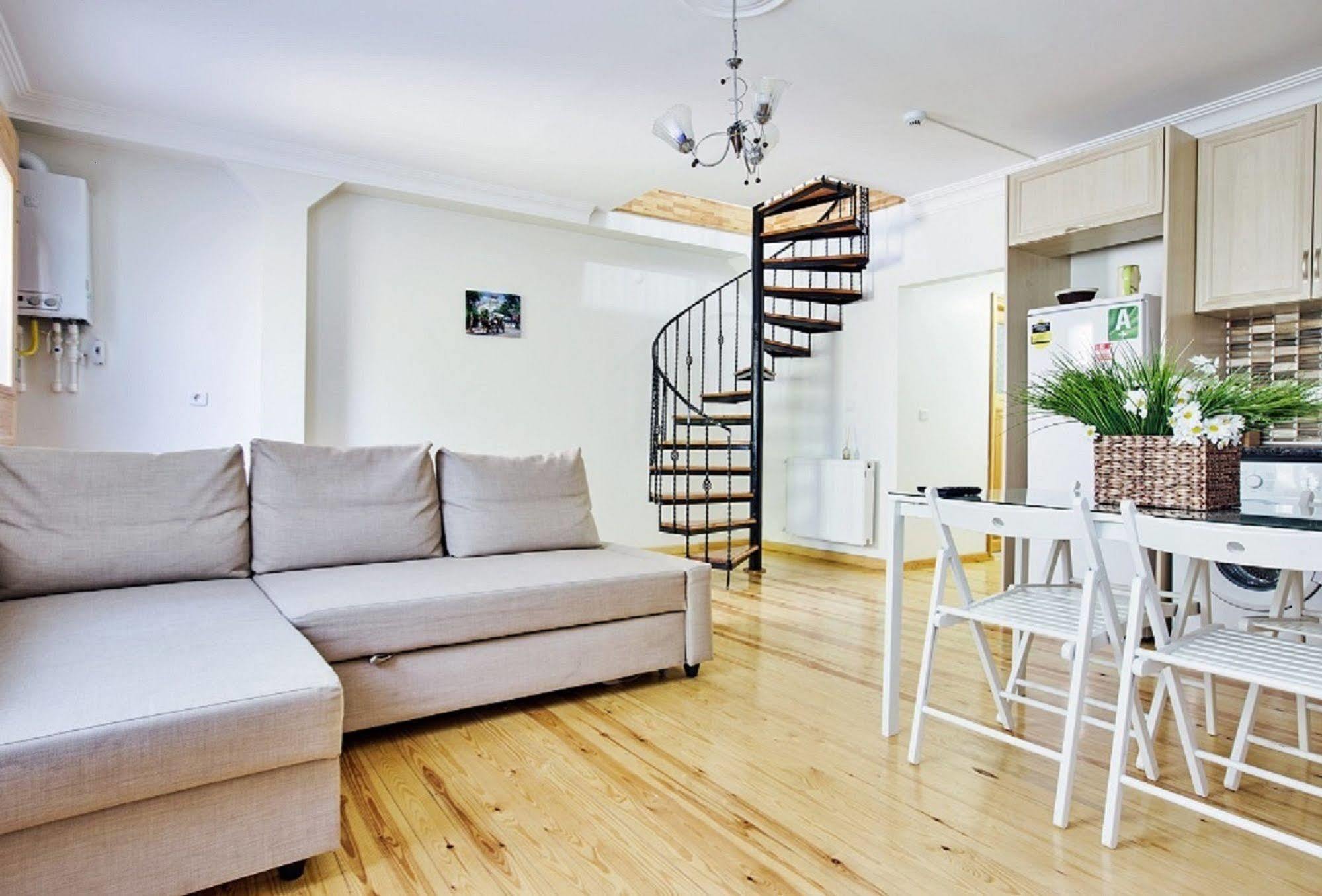 جزر الأمراء Buyukada Apart Hotel - Sehbal المظهر الخارجي الصورة