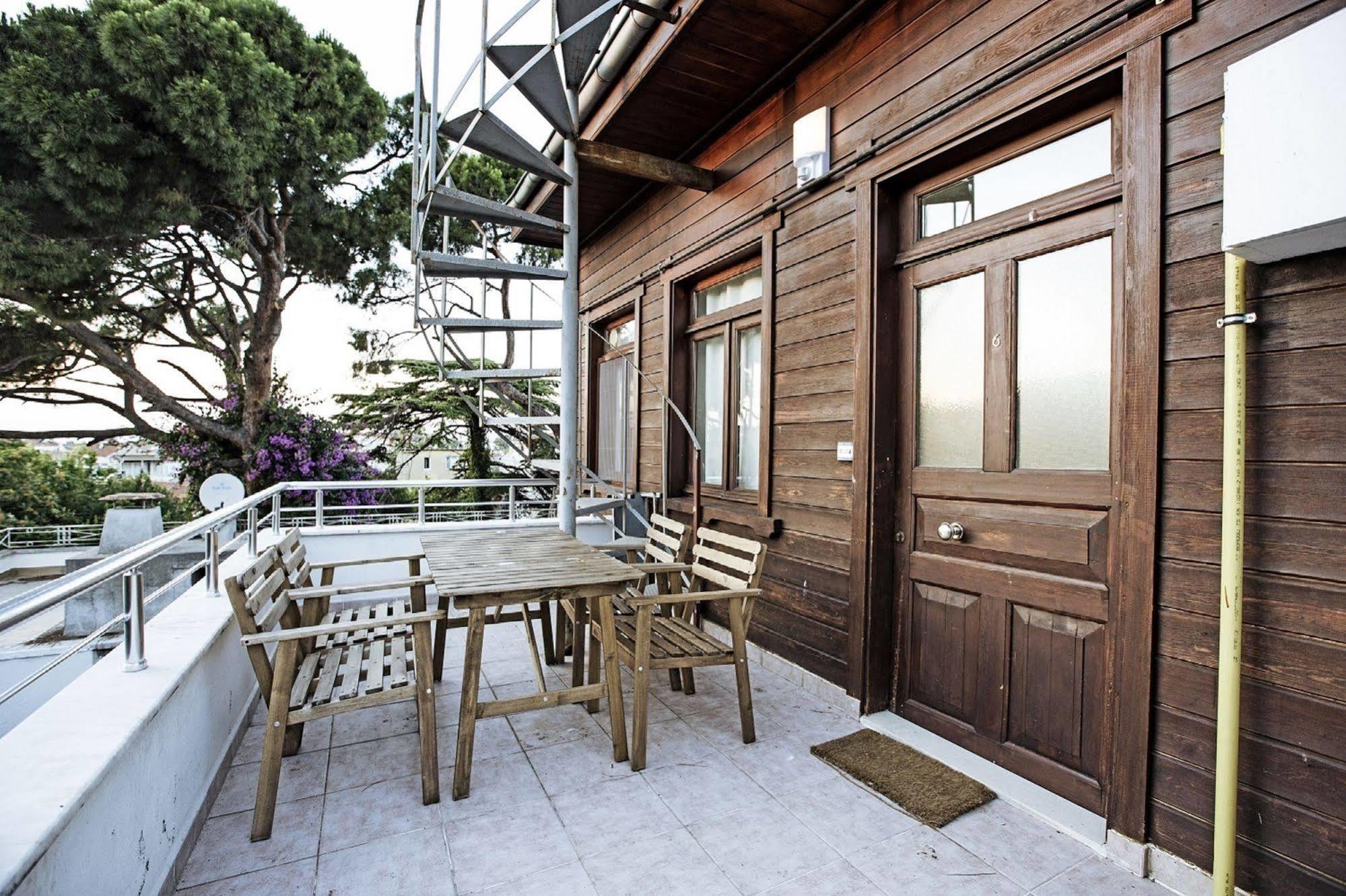 جزر الأمراء Buyukada Apart Hotel - Sehbal المظهر الخارجي الصورة